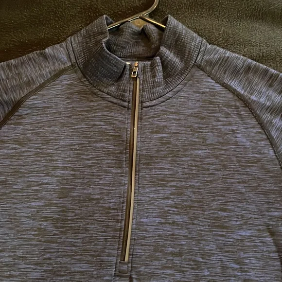 Lululemon Metal Vent Tech Half-Zip - Picture 5 of 6